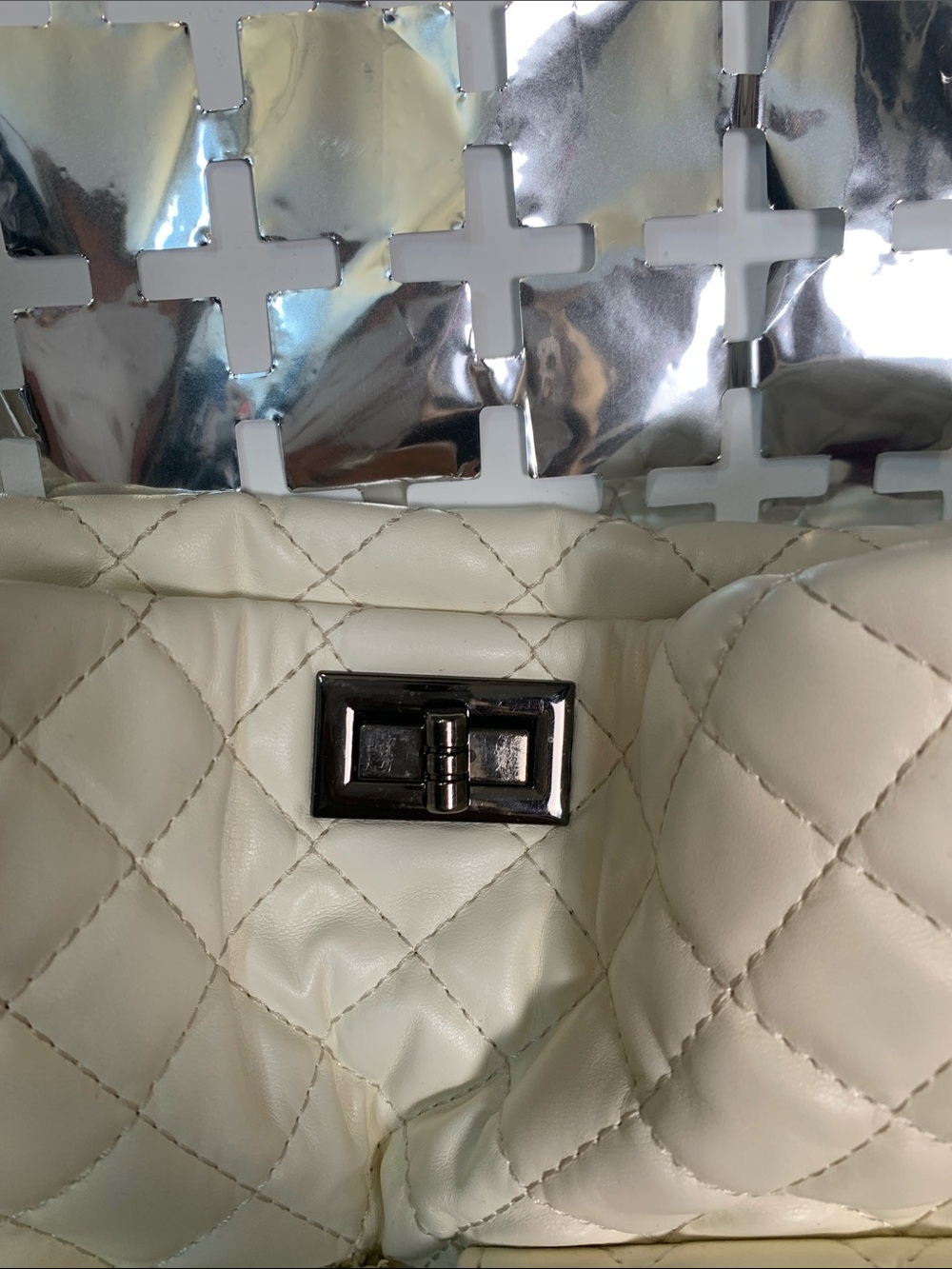 Badgley Mischka Cream Quilted Chain-Handle Tote - Picture 6 of 9